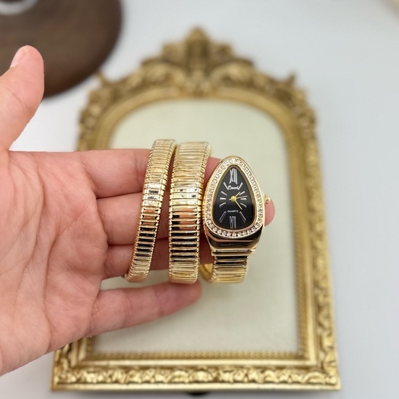 Serpenti-Inspired Gold Coil Wrap Watch – Black Face with Crystal Bezel - Picture 4 of 17